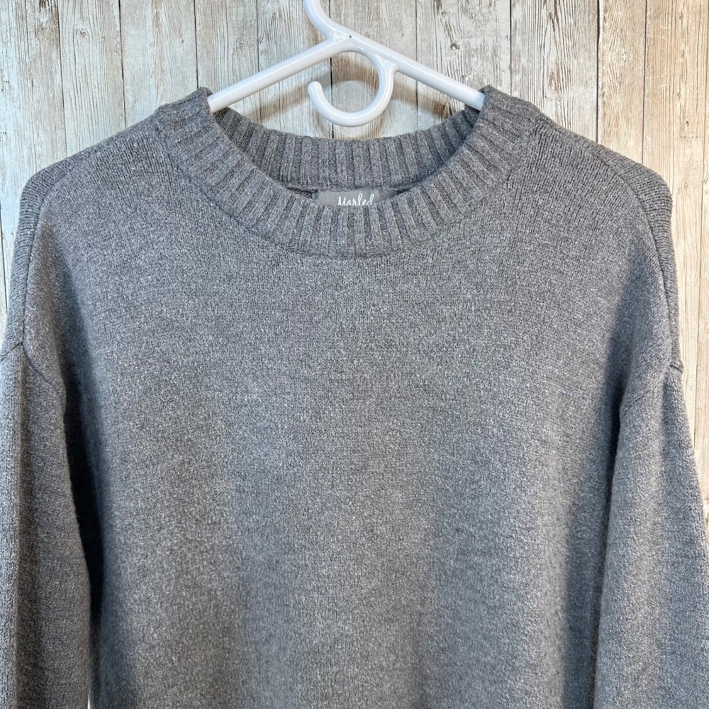 Marled Womens Gray Crew Neck Long Sleeve Knit Pullover‎ Sweater size Medium - Picture 2 of 6